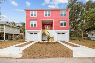 5603 Sound Dr in Emerald Isle, NC - Foto de edificio - Building Photo