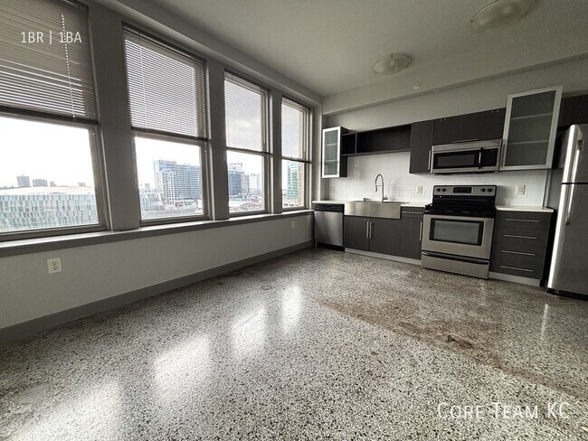 property at 306 E 12th St