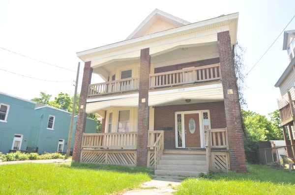 property at 3309 W 8th St