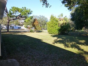 2007 Cemetery Rd in Holiday, FL - Building Photo - Building Photo