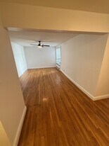 930 E 7th St, Unit 930 E 7TH STREET APT 4D in Brooklyn, NY - Building Photo