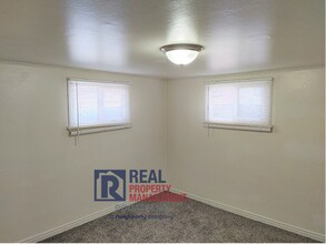 1329 S 3rd Ave in Pocatello, ID - Building Photo - Building Photo
