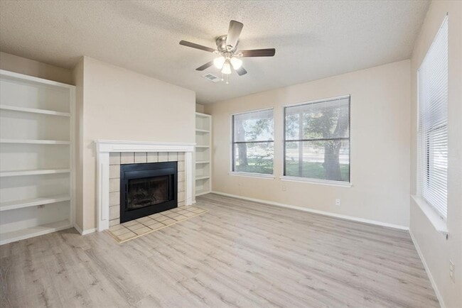 property at 2807 W Slaughter Ln