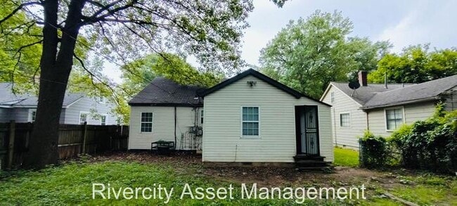 3574 Kearney Ave in Memphis, TN - Foto de edificio - Building Photo