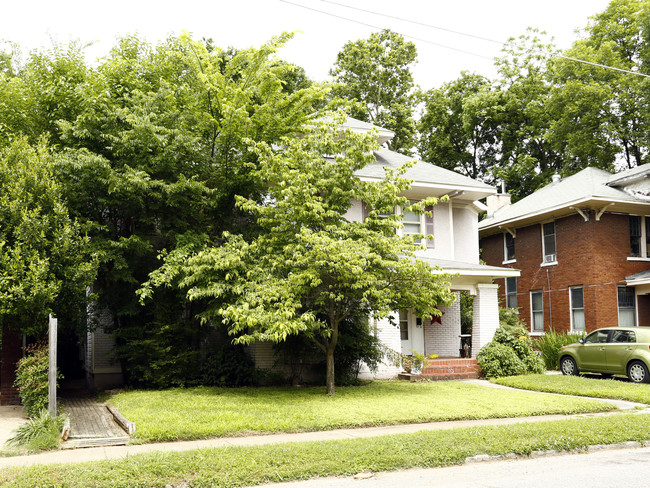 85 N Evergreen St in Memphis, TN - Building Photo - Building Photo