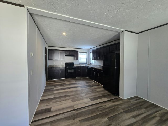 127 111th Square NE in Blaine, MN - Building Photo
