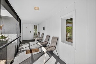 5503 Bluejack Oak Cir in Tamarac, FL - Building Photo - Building Photo