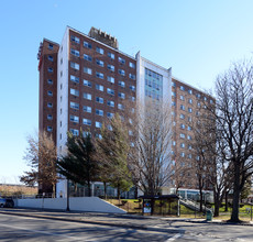 Valley Apartments in Providence, RI - Building Photo - Building Photo