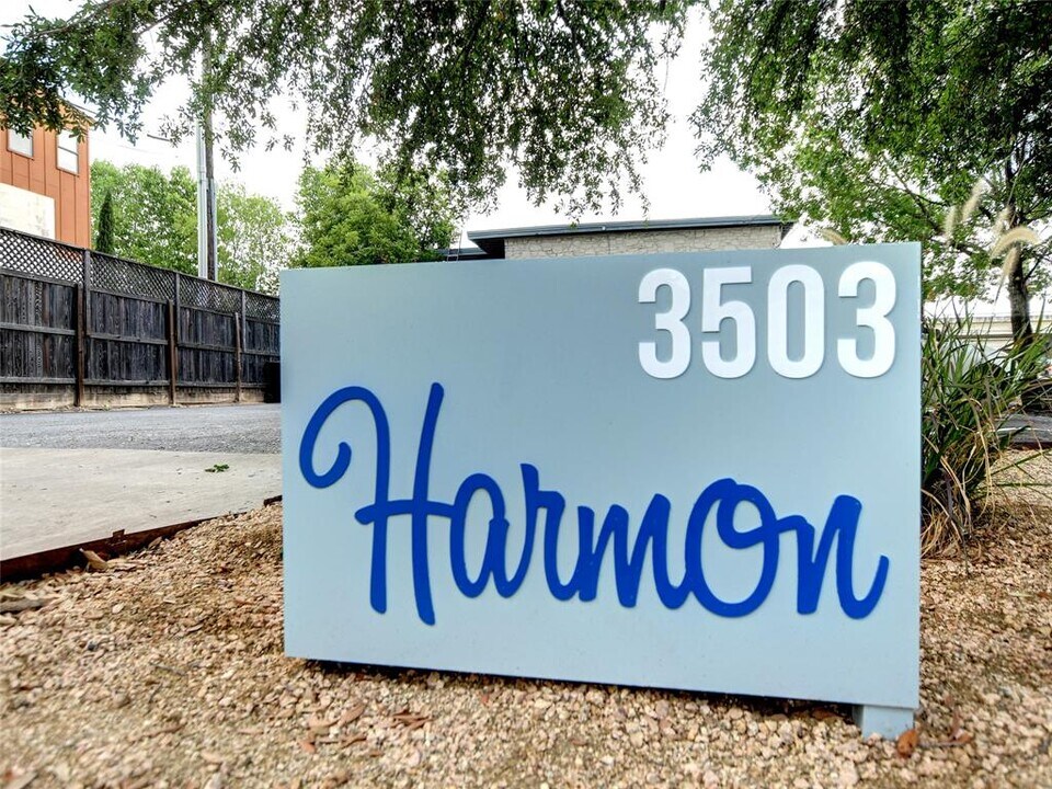 3503 Harmon Ave in Austin, TX - Building Photo