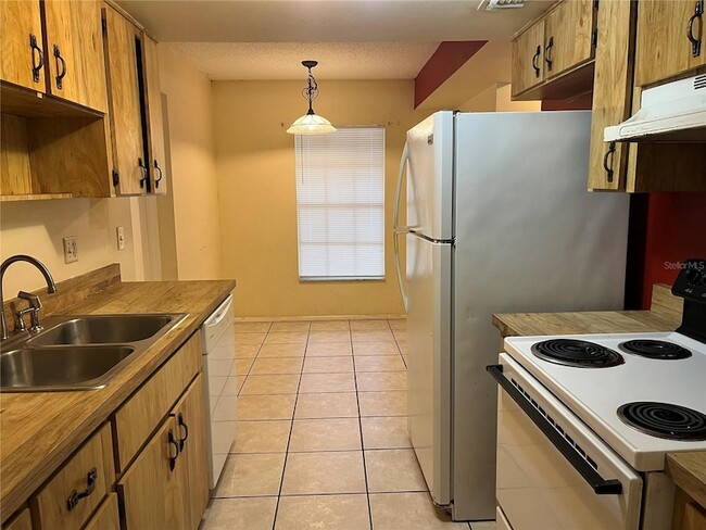 4835 Lighthouse Cir, Unit 200102 in Orlando, FL - Building Photo - Building Photo