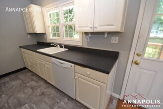 747 Warren Dr in Annapolis, MD - Building Photo - Building Photo