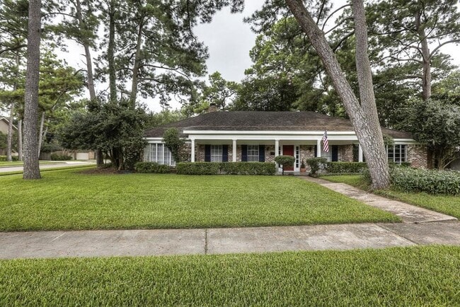 property at 12403 Boheme Dr