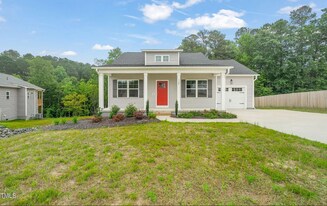 148 Harmony Trl in Broadway, NC - Building Photo