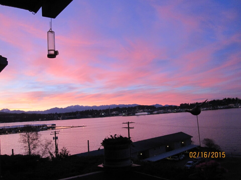 103 Rockwell Ave, Unit Rockwell Condo B-18 in Port Orchard, WA - Building Photo