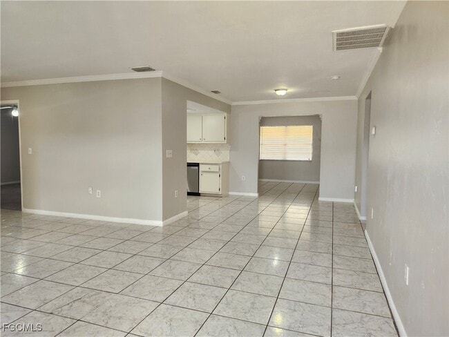 19393 Orchidtree Ct in Lehigh Acres, FL - Building Photo - Building Photo