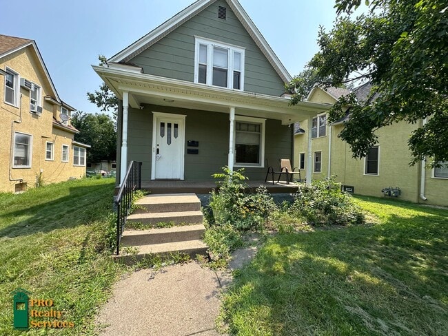 property at 2005 NE Taylor St