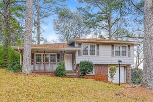 809 Hagwood Rd in Birmingham, AL - Building Photo