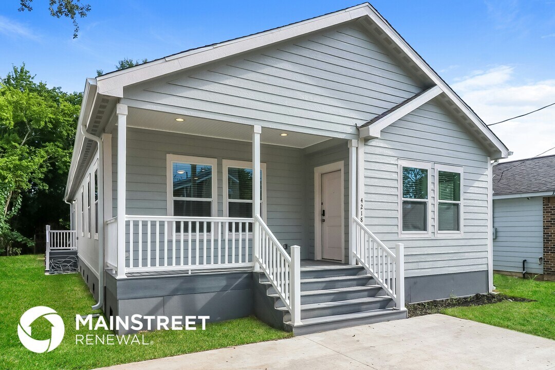 4218 Knoxville St in Houston, TX - Building Photo