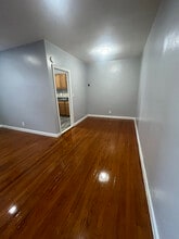 4 Chestnut St in East Orange, NJ - Building Photo - Building Photo