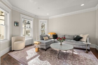 84 Pearson Rd in Somerville, MA - Building Photo - Building Photo