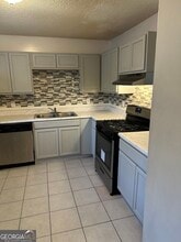 8547 Jamestown Way in Jonesboro, GA - Building Photo - Building Photo