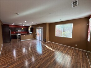 10622 Thor Mountain Ln in Las Vegas, NV - Building Photo - Building Photo