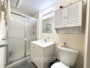 124 Browne St, Unit 2 in Brookline, MA - Building Photo - Building Photo