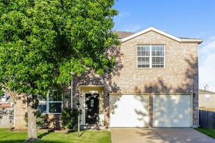 1820 Berkley Dr in Glenn Heights, TX - Building Photo