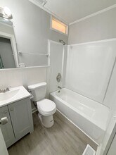 1610 Gallant Fox Dr in Florissant, MO - Building Photo - Building Photo