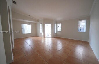 9921 SW 164th Ct in Miami, FL - Building Photo - Building Photo