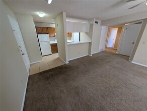 3446 St Bart Ln in Tampa, FL - Building Photo - Building Photo