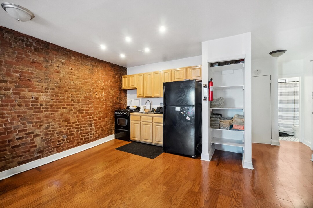 12 Monticello Ave in Jersey City, NJ - Building Photo