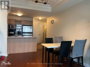 16 Harrison Garden Blvd in Toronto, ON - Building Photo - Building Photo