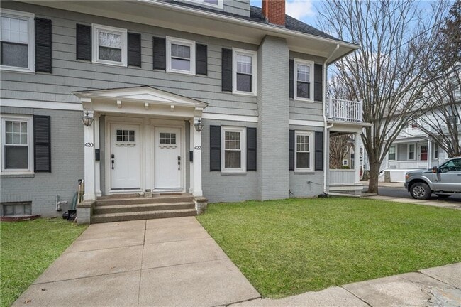 420 Wayland Ave in Providence, RI - Building Photo - Building Photo