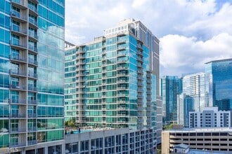 943 Peachtree St NE, Unit 1604 in Atlanta, GA - Building Photo - Building Photo
