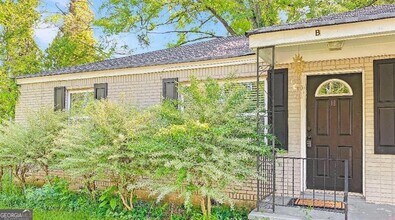 388 Greencove Ln SE, Unit B in Atlanta, GA - Building Photo - Building Photo