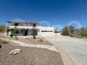 3700 N San Sebastián Dr in Tucson, AZ - Building Photo - Building Photo