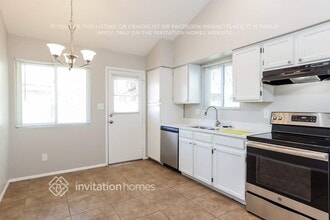 5730 N 68th Ave in Glendale, AZ - Building Photo - Building Photo