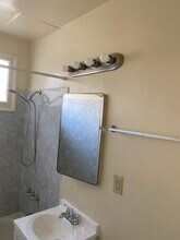 629 Hardin Dr in Inglewood, CA - Building Photo - Building Photo