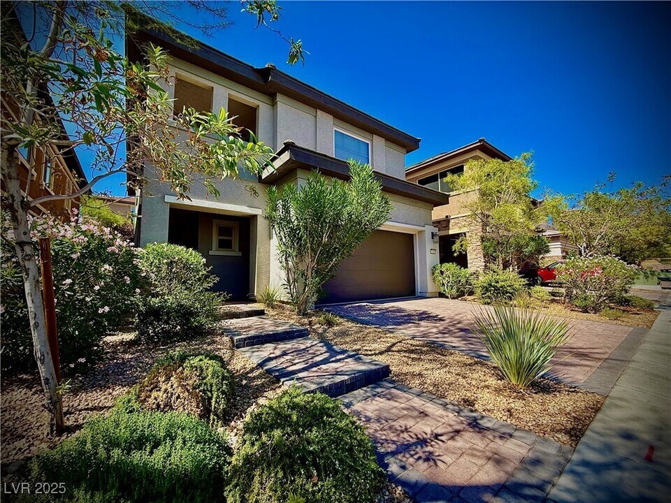 5369 Alden Glen Dr in Las Vegas, NV - Building Photo