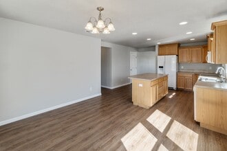 9105 W Red St in Cheney, WA - Building Photo - Building Photo