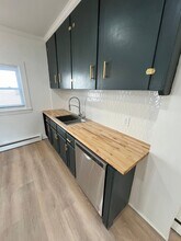 10-10 Oak St in Waterville, ME - Building Photo - Building Photo