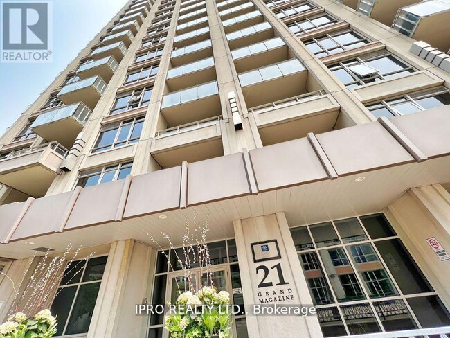 21-221 Grand Magazine St