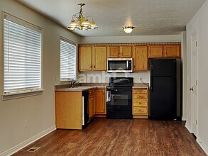 468 E 1480 N in Tooele, UT - Building Photo - Building Photo