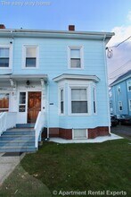 55 Forest Ave in Everett, MA - Building Photo - Building Photo