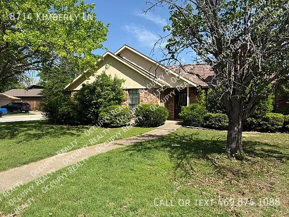 8714 Kimberly Ln in Frisco, TX - Building Photo