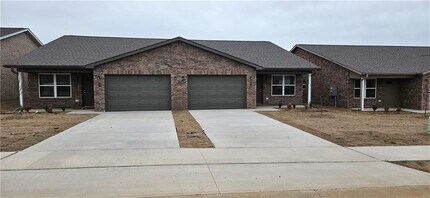 603 NW 69th Ave in Bentonville, AR - Building Photo - Building Photo