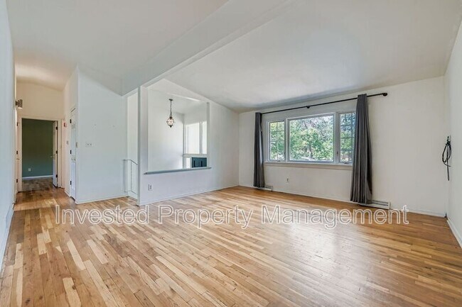 536 Quentin St in Aurora, CO - Building Photo - Building Photo