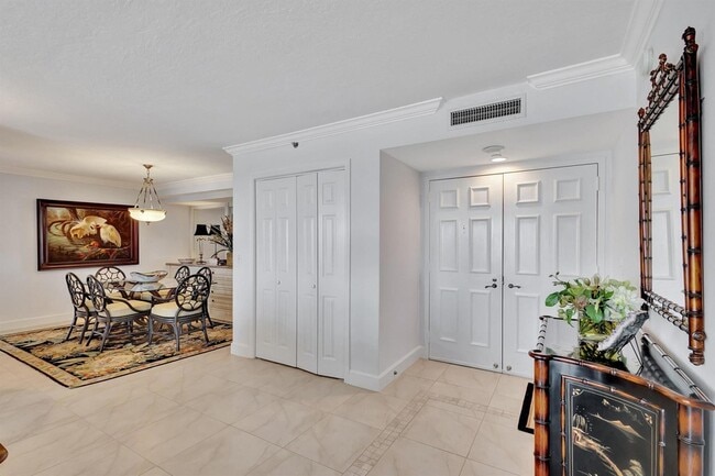 500 Ocean Dr, Unit W11B in Juno Beach, FL - Building Photo - Building Photo