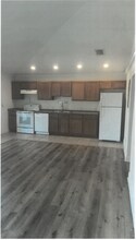 3271 NE Indian River Dr, Unit Apartment C in Jensen Beach, FL - Building Photo - Building Photo